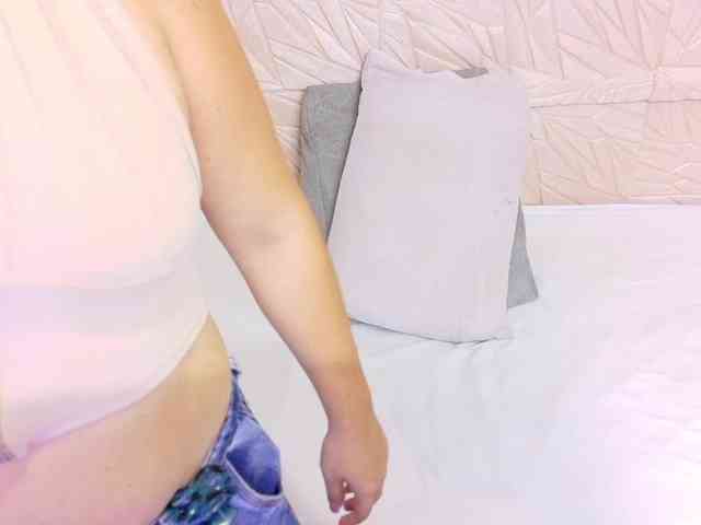 kinky-redhead18 kinky-redhead18
