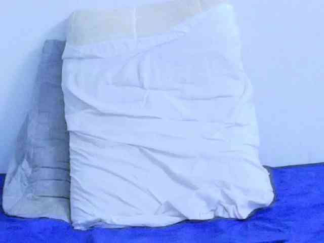 Modelo: kinky-redhead18