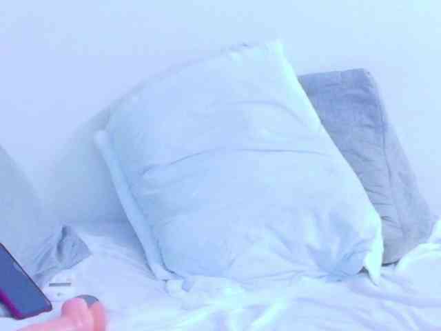 kinky-redhead18 webcam