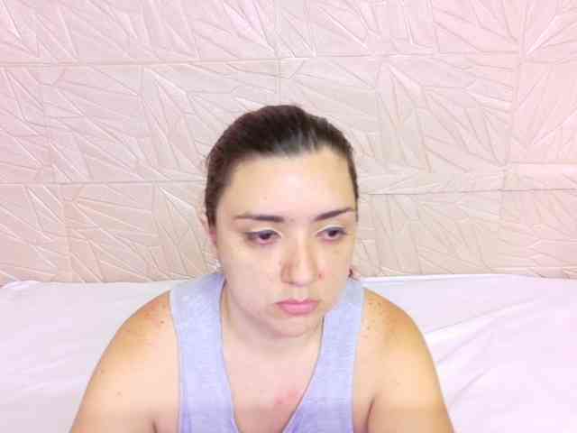 kinky-redhead18 webcam