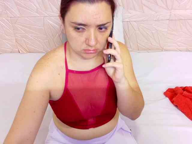 kinky-redhead18 webcam