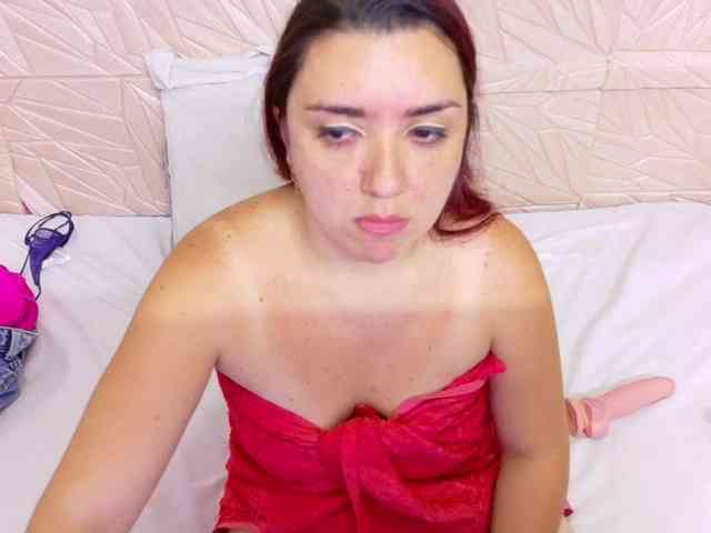 kinky-redhead18 webcam
