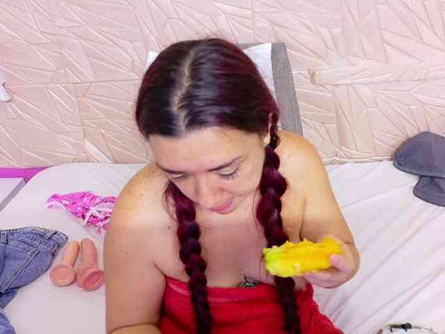 kinky-redhead18 kinky-redhead18
