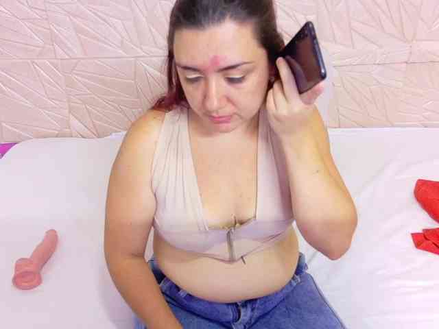 kinky-redhead18 kinky-redhead18