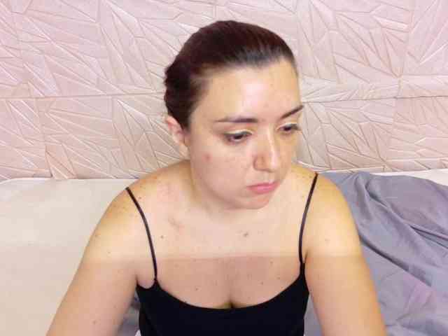 kinky-redhead18 webcam