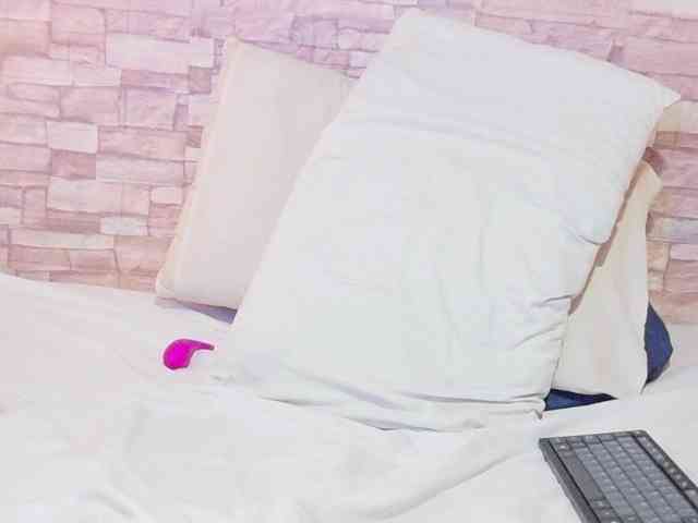 kinky-redhead18's live room