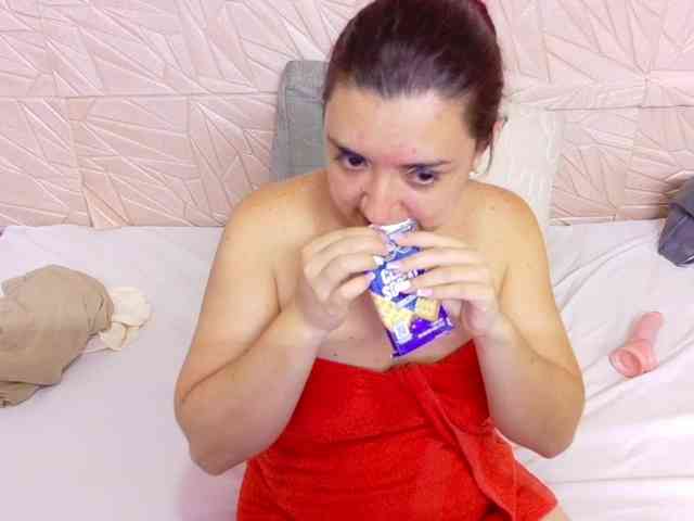 kinky-redhead18 webcam