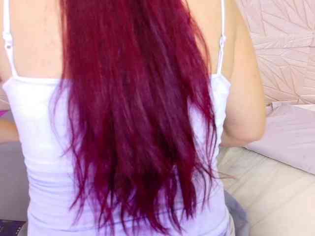kinky-redhead18 webcam