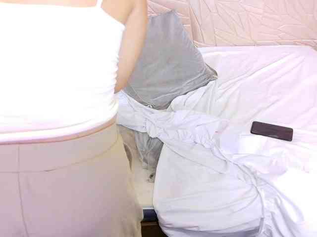kinky-redhead18 webcam