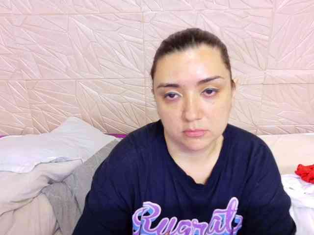 kinky-redhead18 webcam