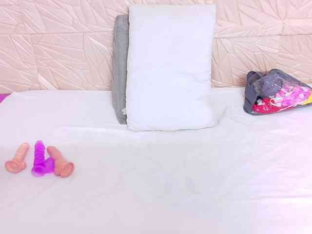 kinky-redhead18 kinky-redhead18