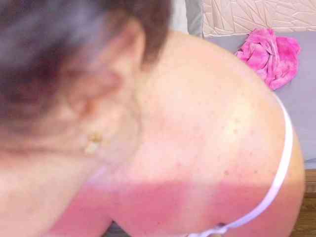 kinky-redhead18 webcam