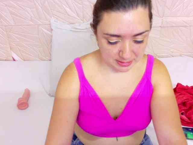 kinky-redhead18 kinky-redhead18