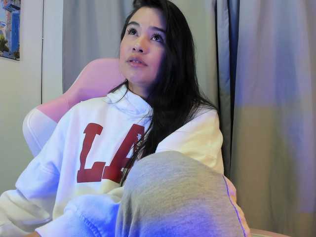allisonlove69 live cam on BongaCams