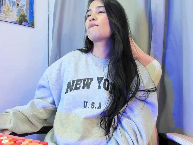 allisonlove69 live cam on BongaCams