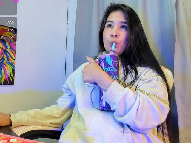 allisonlove69 live cam on BongaCams