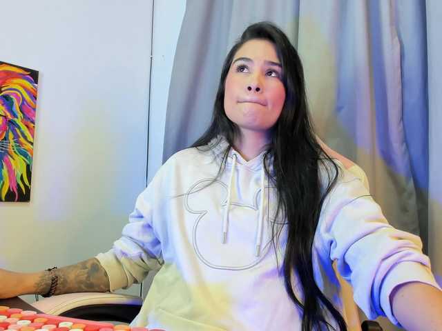allisonlove69 live cam on BongaCams