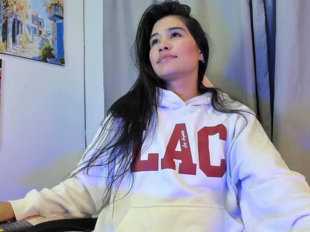 allisonlove69 Live Cam on BongaCams