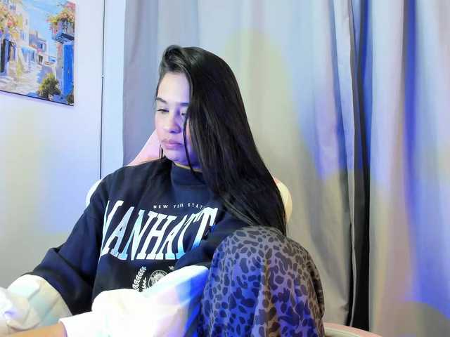allisonlove69 live cam on BongaCams