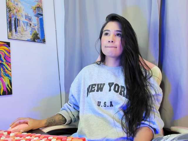 allisonlove69 live cam on BongaCams