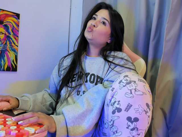 allisonlove69 live cam on BongaCams