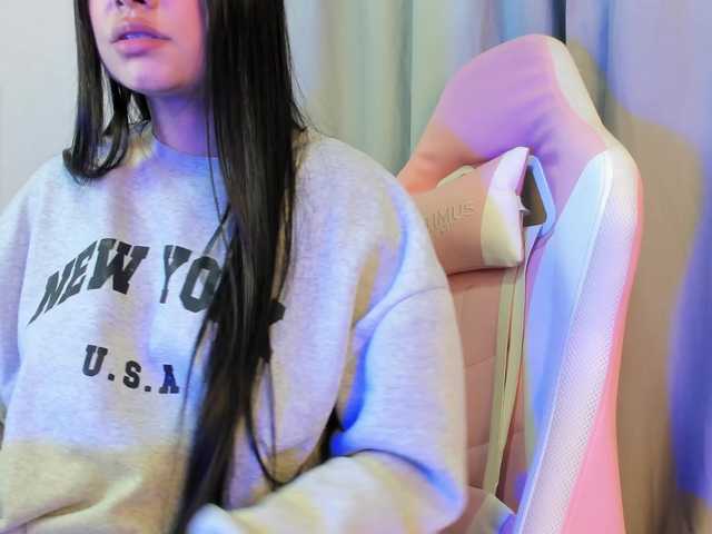 allisonlove69 live cam on BongaCams