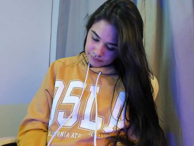 allisonlove69 live cam on BongaCams