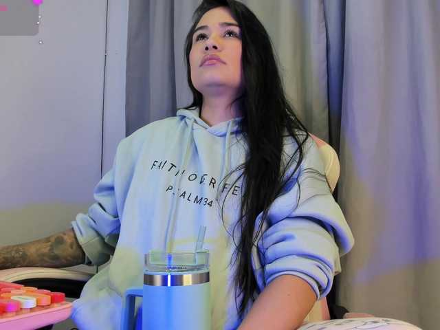 allisonlove69 live cam preview