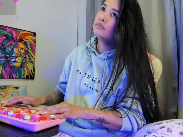 allisonlove69 live cam on BongaCams