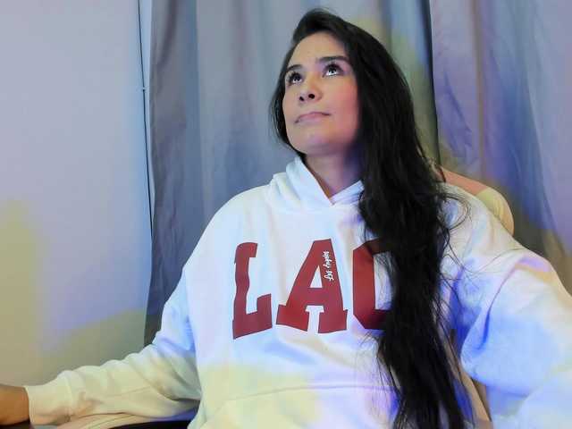 allisonlove69 live cam on BongaCams