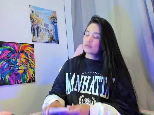 allisonlove69 live cam on BongaCams