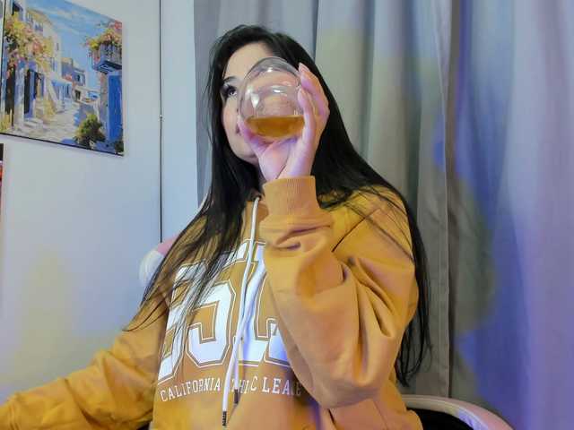 Sex chat gratuit in direct cu allisonlove69 pe BongaCams
