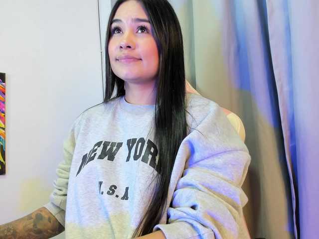 allisonlove69 live cam on BongaCams