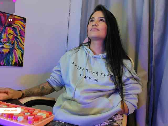 allisonlove69 webcam