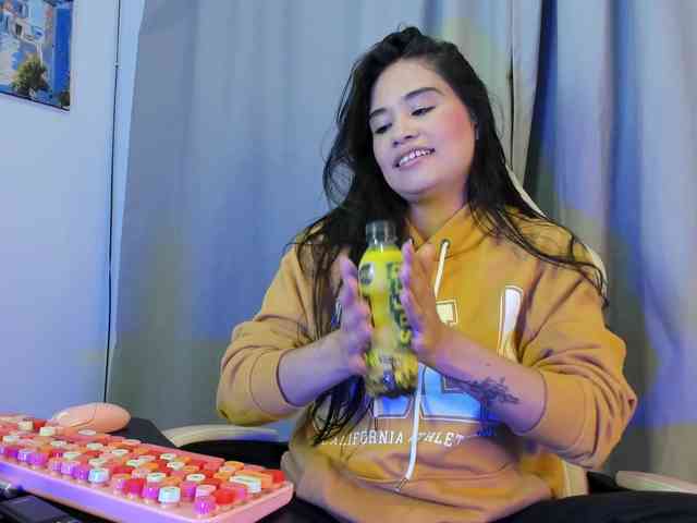 allisonlove69 Live Webcam on BongaCams
