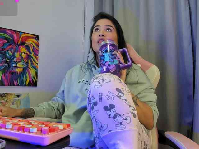 allisonlove69 webcam