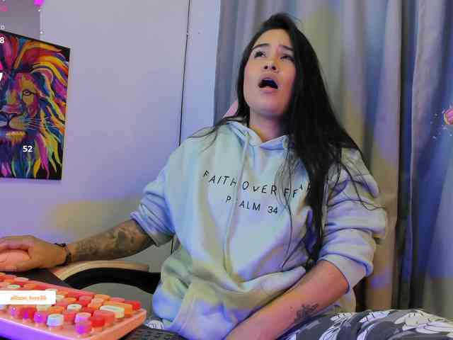 allisonlove69 webcam