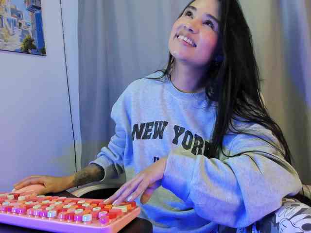 allisonlove69 webcam