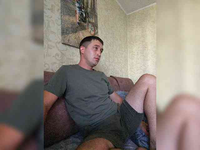 Denis681992 Sex Cam Show