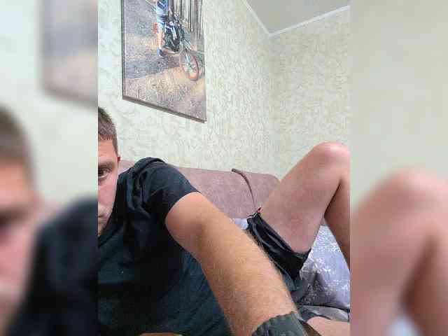 Denis681992 Sex Cam Show