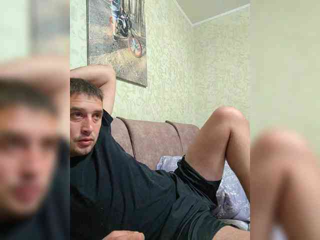 Denis681992 Sex Cam Show