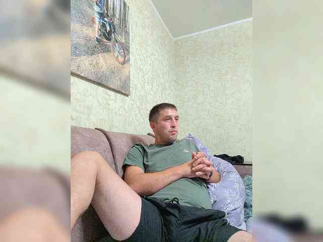 Denis681992 Sex Cam Show