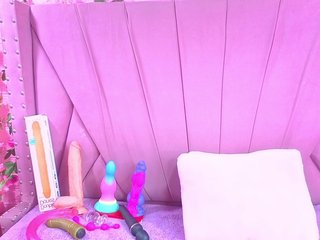 AngeyaPetite's Live Webcam