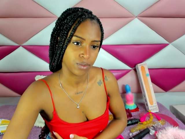 AngeyaPetite live cam on BongaCams