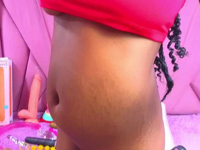 AngeyaPetite live cam on BongaCams