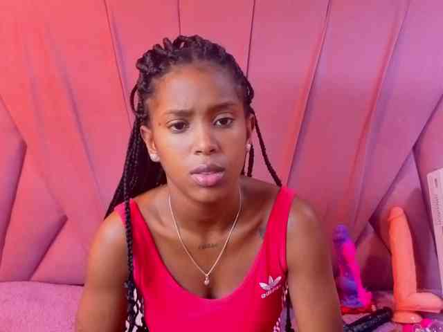 AngeyaPetite webcam