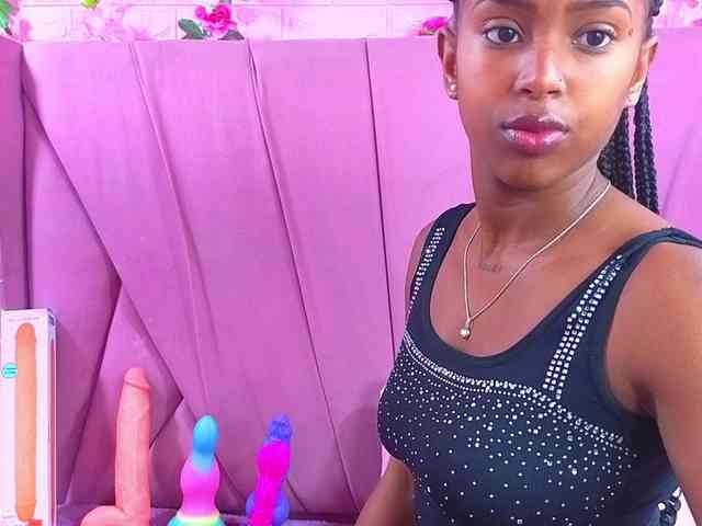 AngeyaPetite