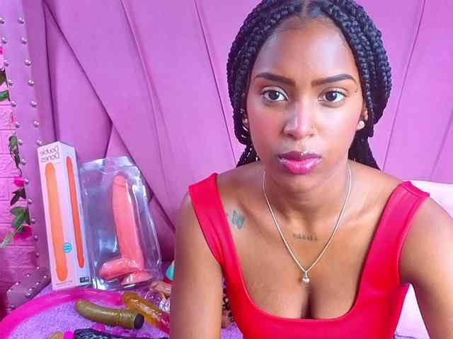 AngeyaPetite webcam