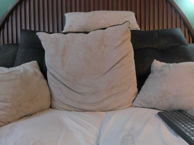 Shanel-queen live cam