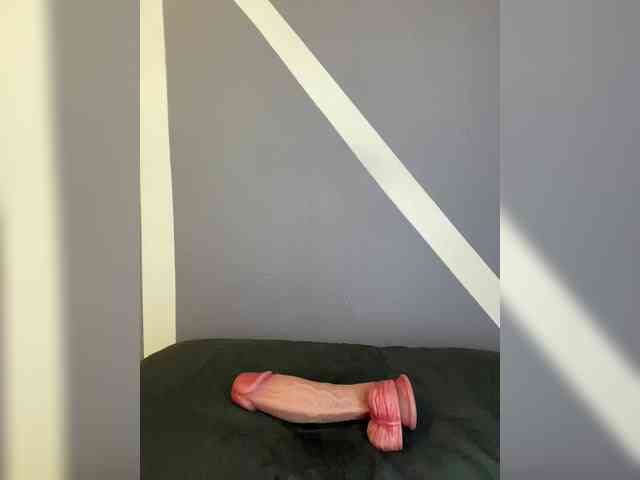 Crystal-Asya webcam